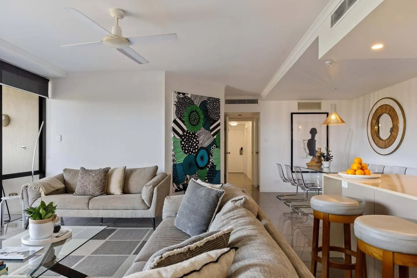 Apartament The Abbott—A Sea-Swept Esplanade Abode Cairns