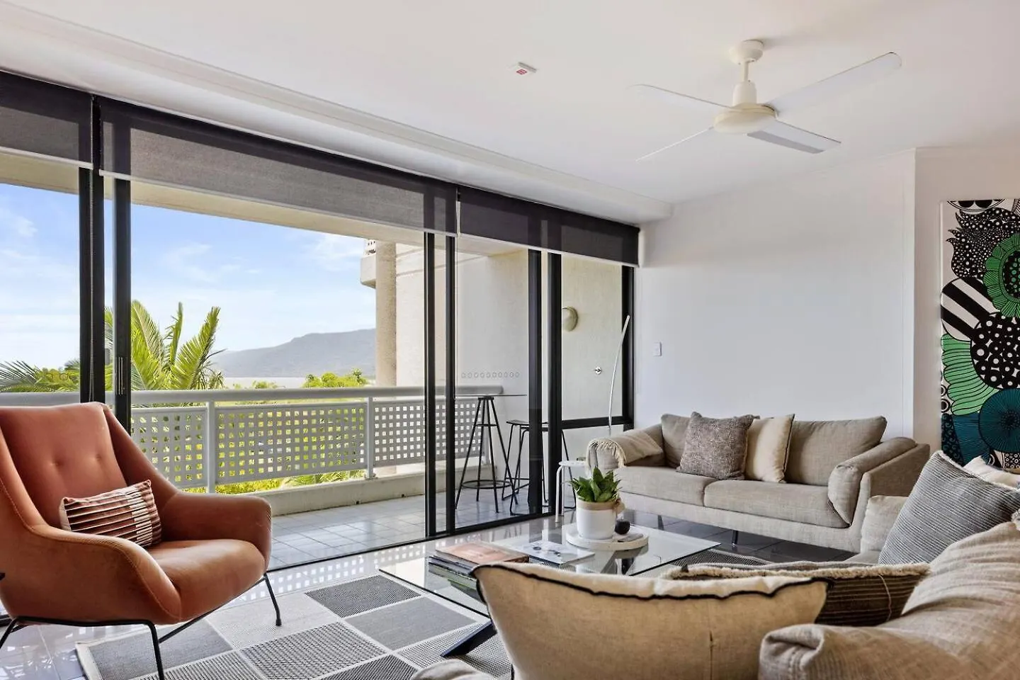 Apartament The Abbott—A Sea-Swept Esplanade Abode Cairns